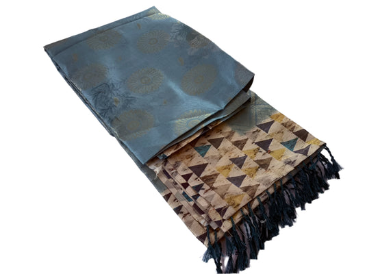 GRAY TRIANGLE DESIGNED SAREE
